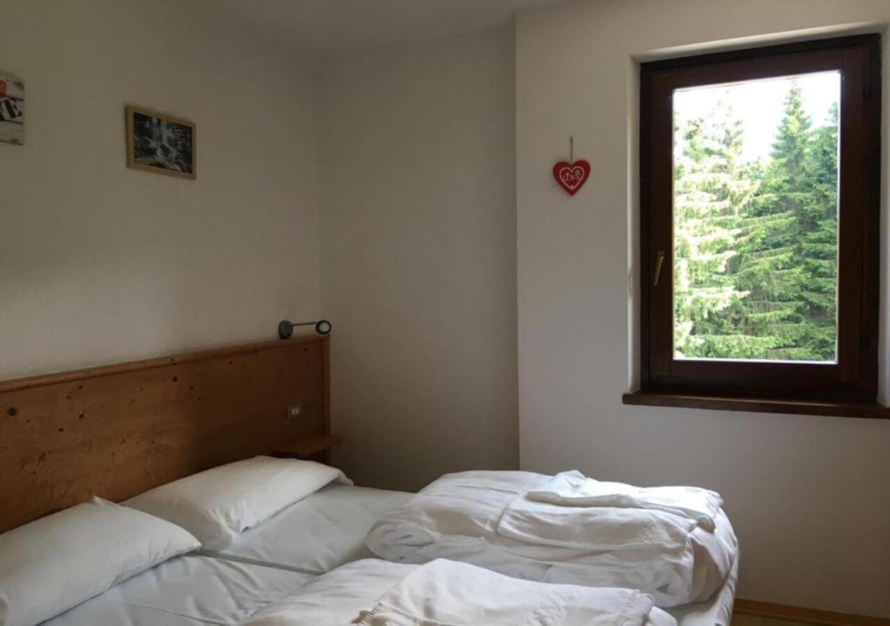 Rifugio Garibaldi LEDRO Bagian luar foto